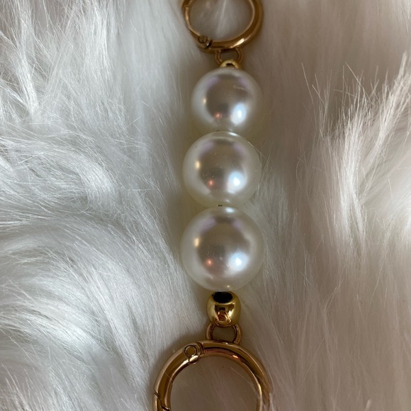 Accessories - Elegant Gold and Pearl Keychain Bag Chain Extender